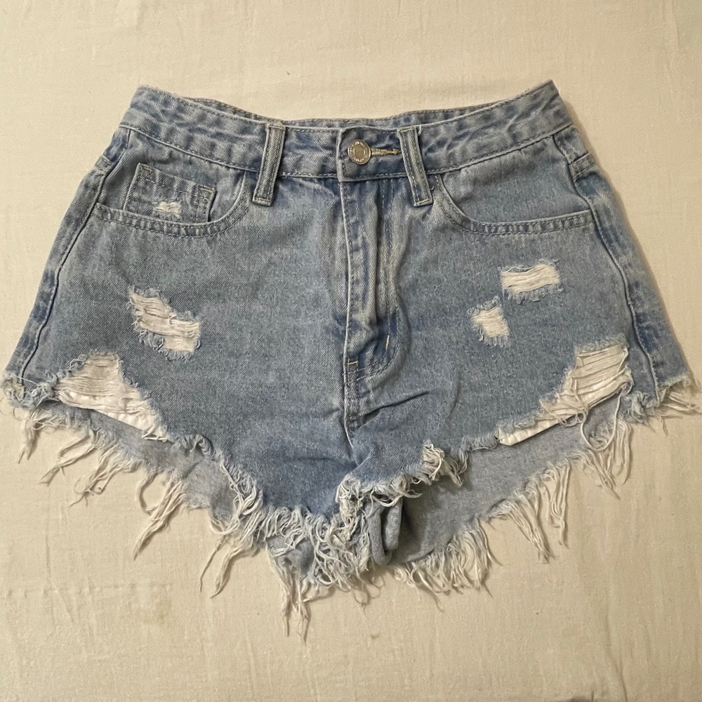 SHEIN Womens XXS Distressed Denim Shorts Light‎ Wash High Rise Frayed Hem Size 0